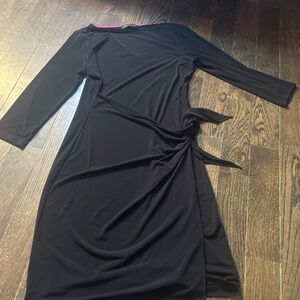 Jones New York black stretch knit dress size Medium faux tie at side